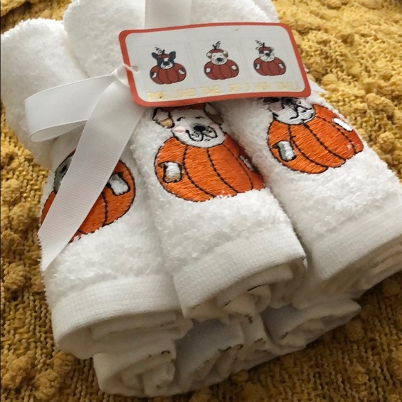 Wash towels set 6 embellished dogs pumpkin design - Picture 2 of 6